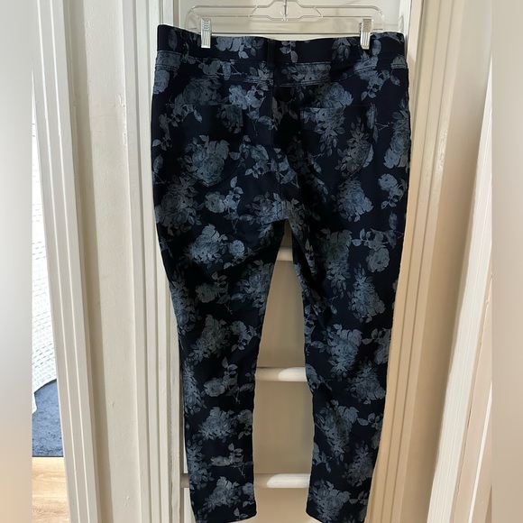 Dorothy Perkins Floral Jeggings - Picture 3 of 4